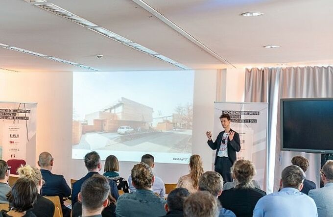 Der Vortrag vonGeorg Schmidthals von Graft Architekten sorgte auf dem Hochschultag 2018für Begeisterung. 